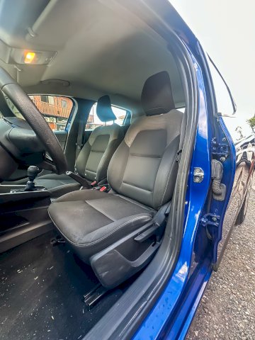 Renault Renault Clio Essence 1.0 TCe 90 (B7MT) 91 CV
