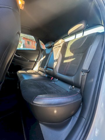 Hyundai Hyundai i30 Diesel/électrique 1.6 CRDi hybrid 48V 136 CV