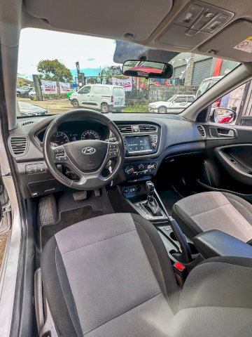 Hyundai Hyundai i20 Essence 1.0 T-GDI 120 CV 