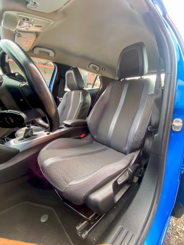 Peugeot Peugeot 2008 Essence 1.2 PureTech 130 (USHNS, URHNS) 131 CV 