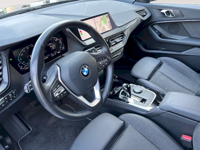 BMW BMW Série 1 Série 1 118iA 136ch Edition Sport DKG7