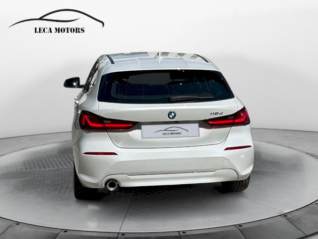 BMW BMW Série 1 III (F40) 116dA 116ch Business Design DKG7