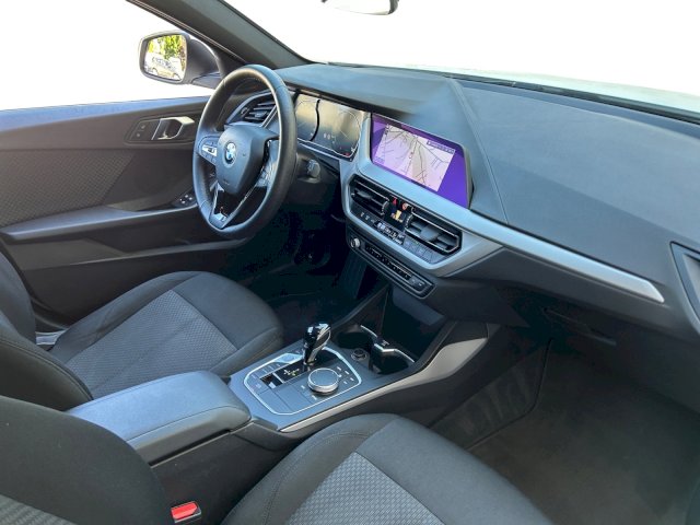 BMW BMW Série 1 III (F40) 116dA 116ch Business Design DKG7