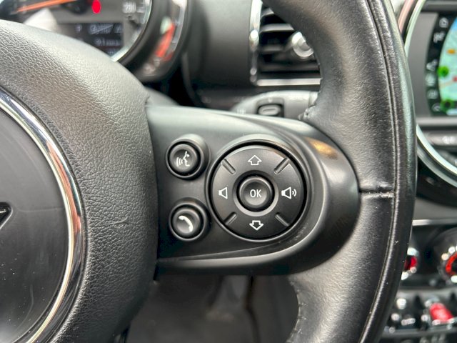 Mini Mini Clubman II (F54) One 102ch Chili BVA