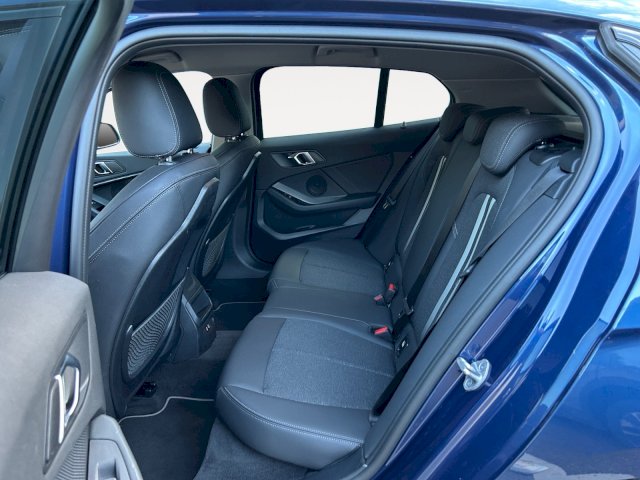 BMW BMW Série 1  118iA 136ch Edition Sport DKG7