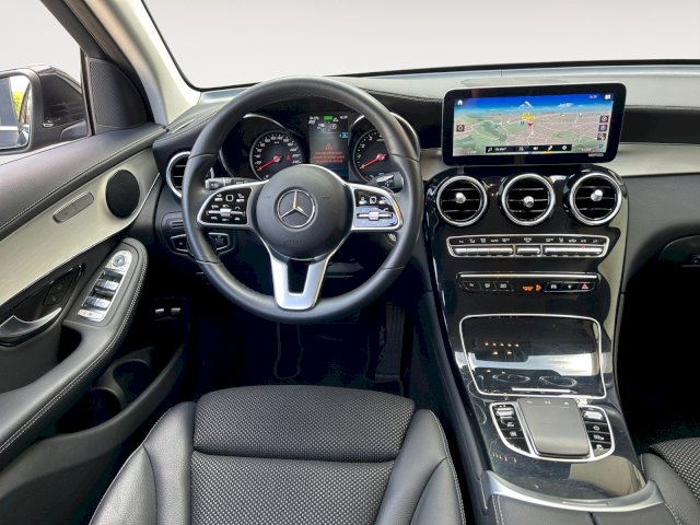 Mercedes-Benz Mercedes-Benz Glc 300 e 211+122ch Business Line 4Matic 9G-Tronic