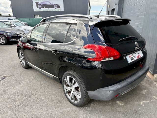 Peugeot Peugeot 2008  1.6 e-HDi115 FAP FélineTitane