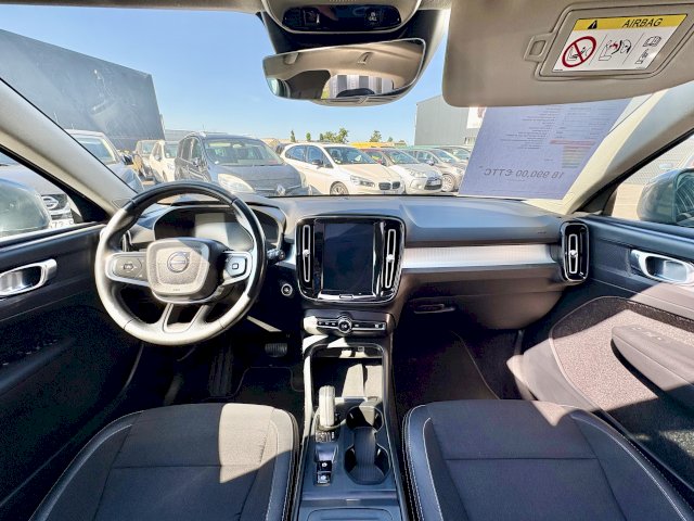 Volvo Volvo XC40  D3 150ch Momentum Geartronic 8