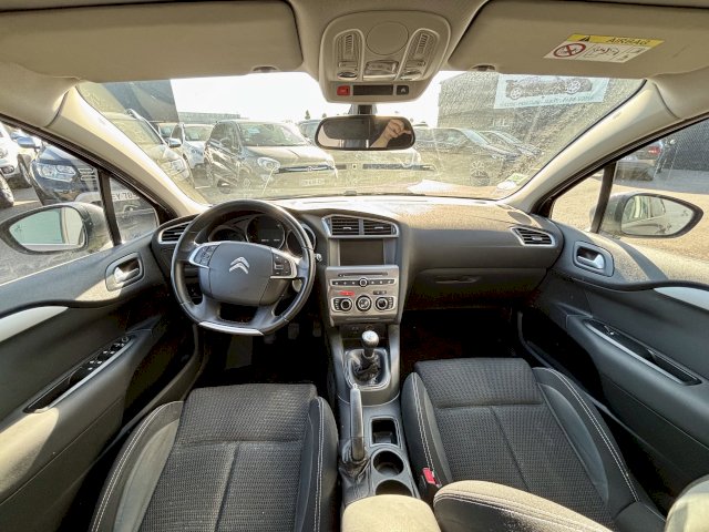 Citroen Citroën C4 II BlueHDi 100ch Millenium