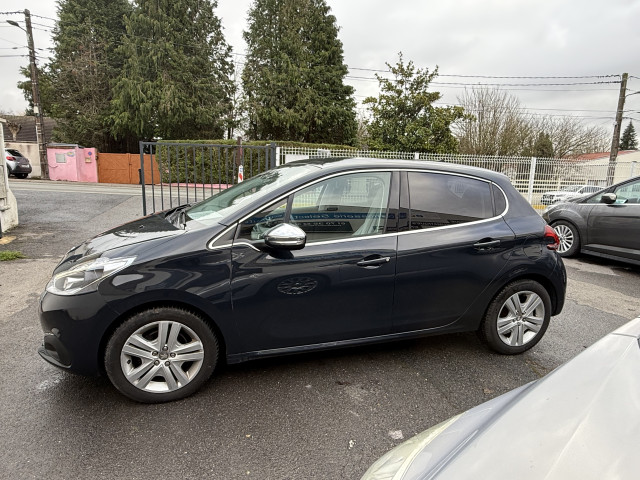 Peugeot Peugeot 208  110 S&S ALLURE BUSINESS EAT6