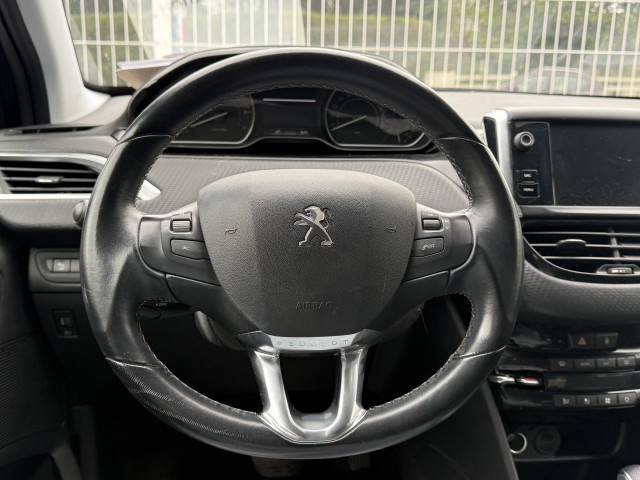 Peugeot Peugeot 208  110 S&S ALLURE BUSINESS EAT6