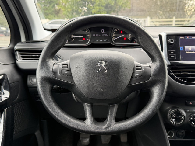 Peugeot Peugeot 208  1.2 PureTech 82ch Active 5p