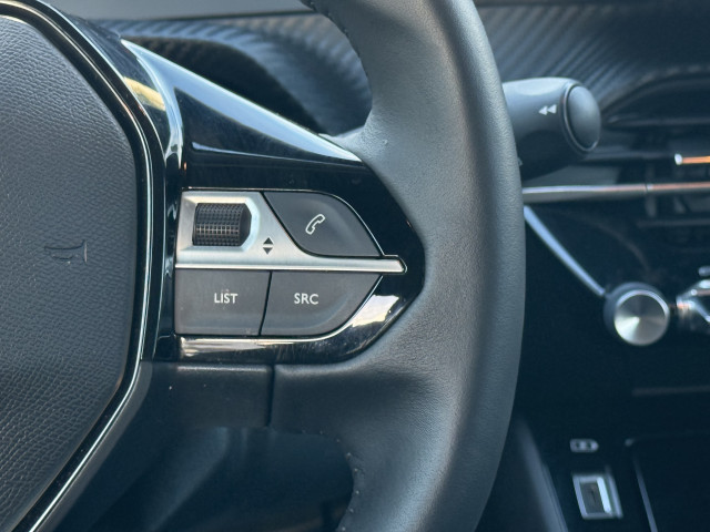 Peugeot Peugeot 208 208 PURETECH 100 S&S ALLURE