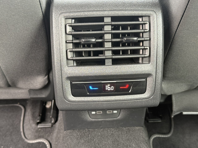 Volkswagen Volkswagen Golf VIII 1.4 eHybrid OPF 204ch Style DSG6