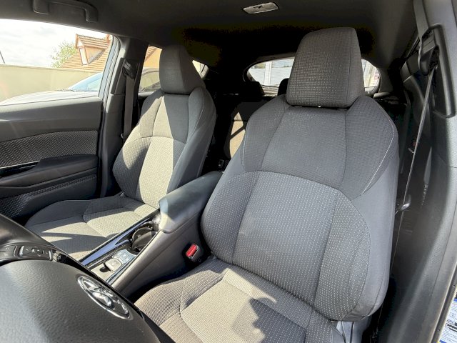 Toyota Toyota C-Hr  122h Edition 2WD E-CVT