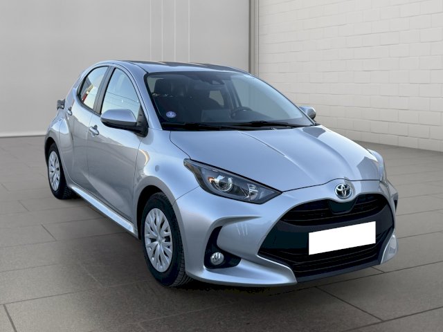 Toyota Toyota Yaris IV 116h Dynamic Business 5p + Programme Beyond Zero Academy MY21