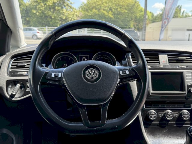 Volkswagen Volkswagen Golf VII 1.4 TSI 125ch BlueMotion Technology Carat Edition 5p