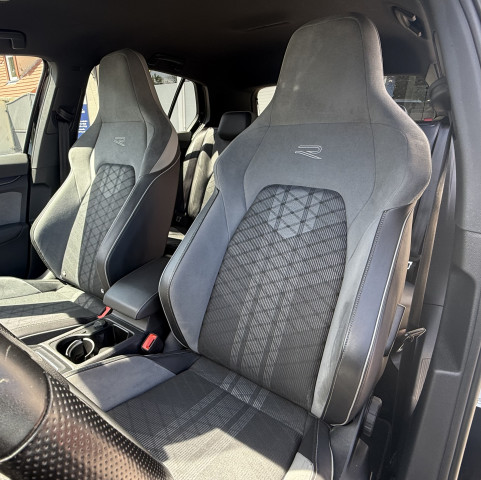 Volkswagen Volkswagen Golf VIII 1.5 eTSI OPF 130ch R-Line DSG7