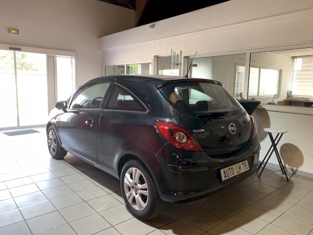 Opel Opel Corsa IV 1.3 CDTI75 FAP Graphite 3p