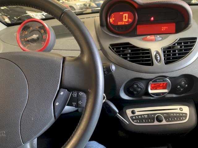Renault Renault Twingo II 1.2 LEV 16v 75ch Rip Curl eco²