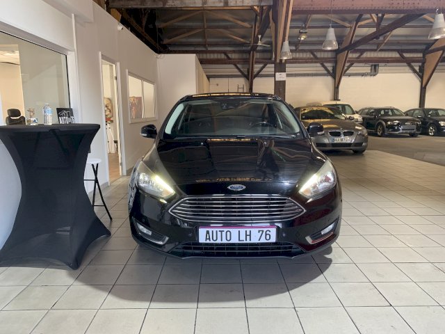 Ford Ford Focus II 1.6 TDCi 115ch Stop&Start Titanium