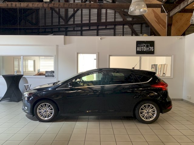 Ford Ford Focus II 1.6 TDCi 115ch Stop&Start Titanium