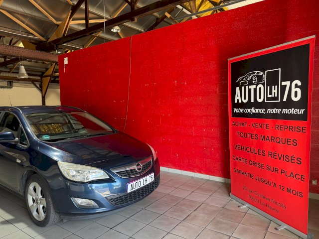 Opel Opel Astra sports tourer  1.7 CDTI 110ch FAP Cosmo