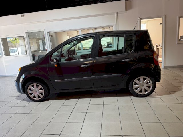 Renault Renault Modus (J77) 1.2 16v 75ch Pack Authentique