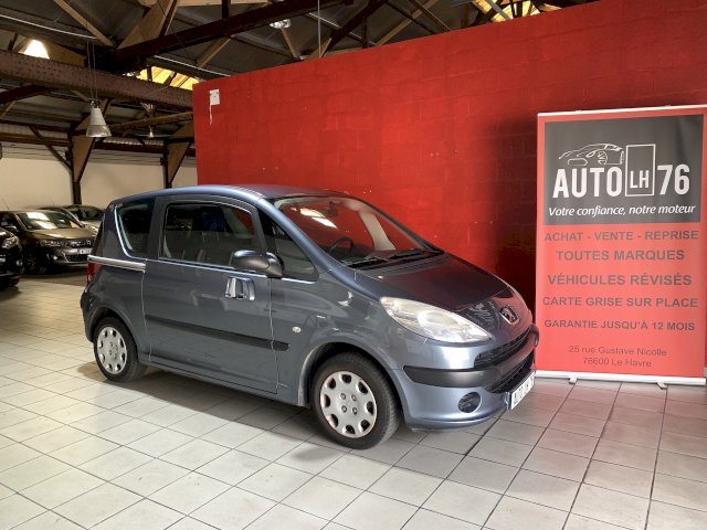 Peugeot Peugeot 1007 1.4i Urban