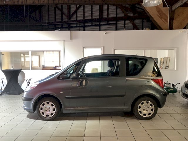 Peugeot Peugeot 1007 1.4i Urban