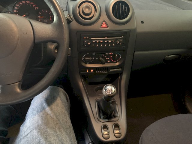 Peugeot Peugeot 1007 1.4i Urban