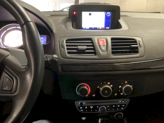 Renault Renault Megane III 1.5 dCi 90ch TomTom eco² Euro5