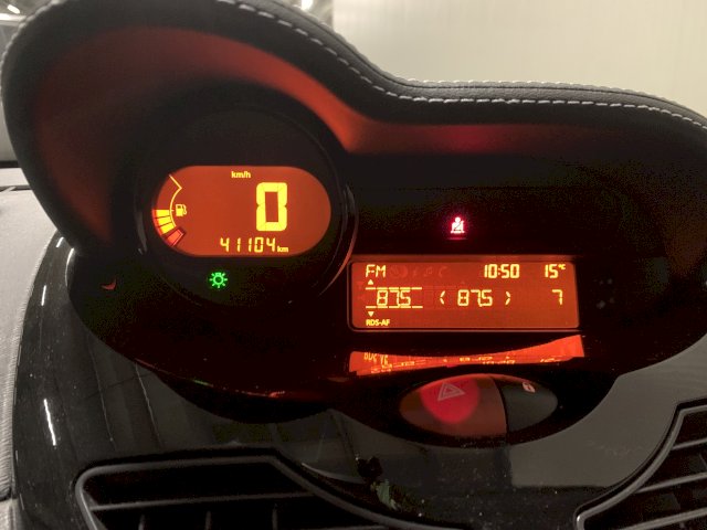 Renault Renault Twingo II (C44) 1.2 LEV 16v 75ch Privilège eco²