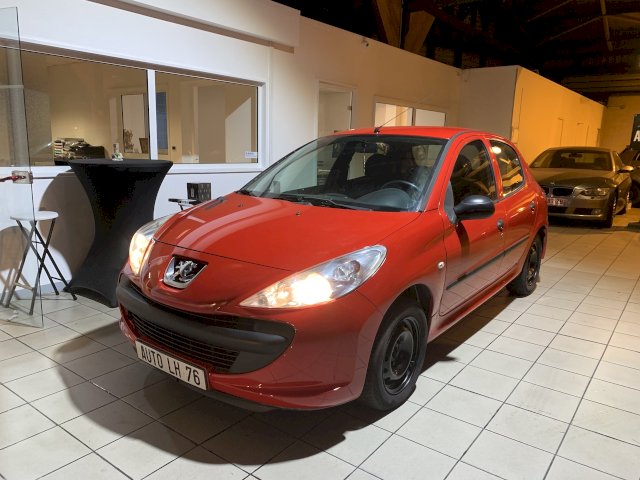 Peugeot 206+ 1,1 TRENDY 5P