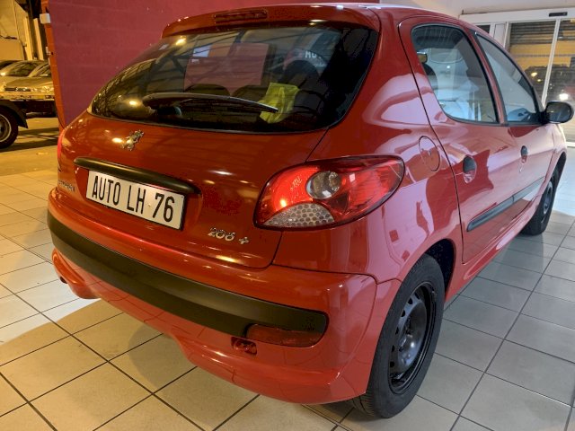 Peugeot 206+ 1,1 TRENDY 5P