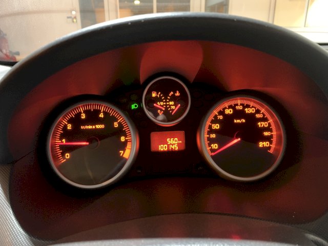 Peugeot 206+ 1,1 TRENDY 5P