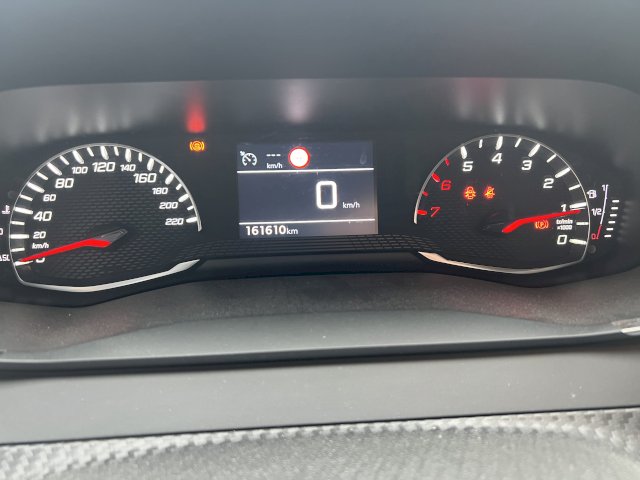 Peugeot Peugeot 208  1.5 BlueHDi 100ch E6.c Active 5p