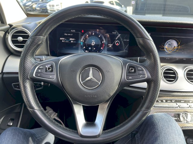 Mercedes-Benz Mercedes-Benz Classe E III (C238) 220 d 194ch Executive 9G-Tronic