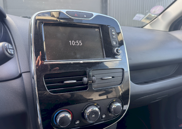 Renault Renault Clio CLIO IV GRANDTOUR 0.9 TCE 90