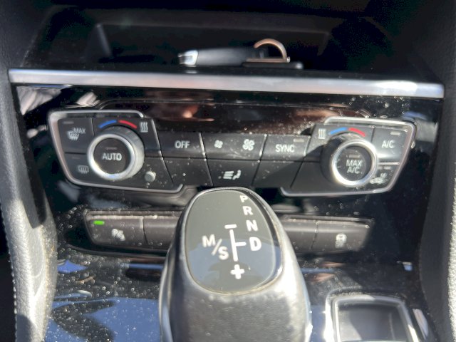 BMW BMW Serie 2 Activetourer I (F45) 218d 150ch Luxury