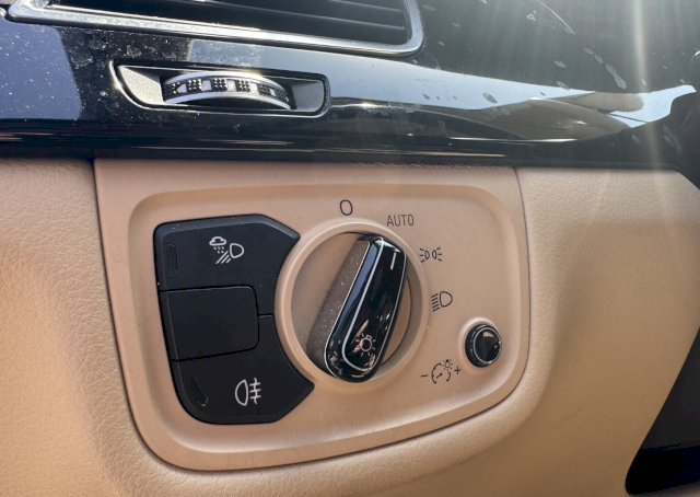 Audi Audi A8 AUDI A8 D4 3.0 TDI QUATTRO