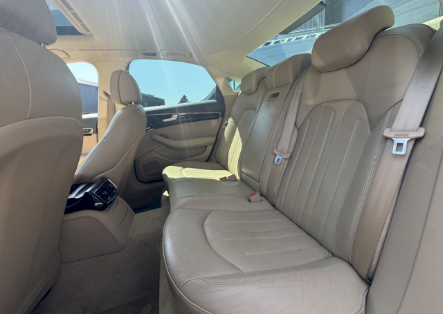 Audi Audi A8 AUDI A8 D4 3.0 TDI QUATTRO