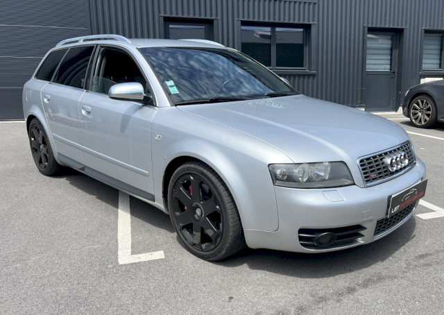 Audi Audi S4 II (B6) 4.2 V8 344ch quattro