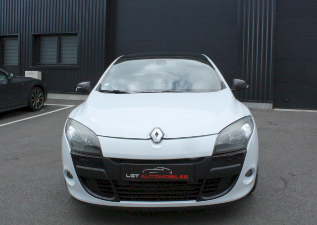 Renault Renault Megane III COUPÉ 1.5 DCI XV de France FFR