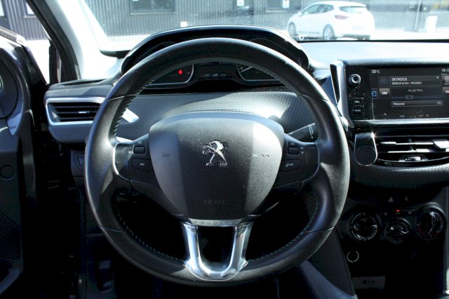 Peugeot Peugeot 2008 1.2 ESSENCE 110CH URBAN CROSS