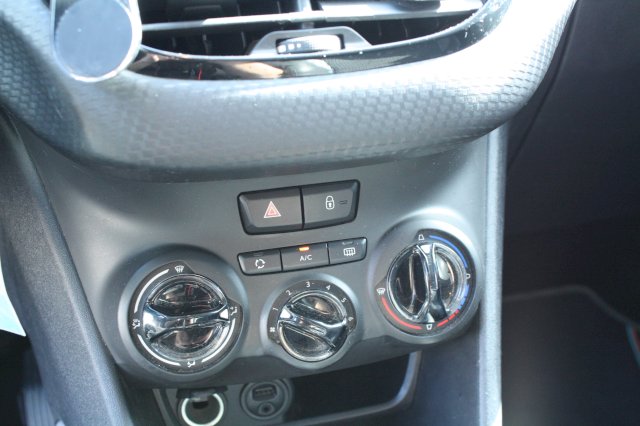 Peugeot Peugeot 2008 1.2 ESSENCE 110CH URBAN CROSS
