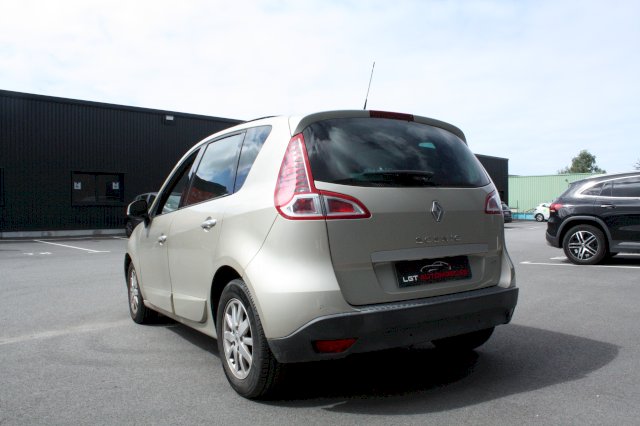Renault Renault Scenic III 1.5 dCi 110ch FAP Dynamique