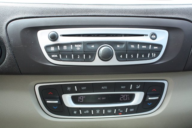 Renault Renault Scenic III 1.5 dCi 110ch FAP Dynamique