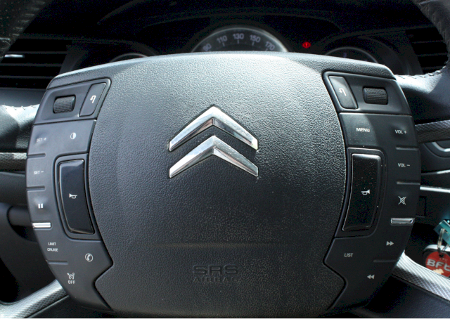 Citroen Citroën C5 CITROËN C5 III 1.6 HDI 110
