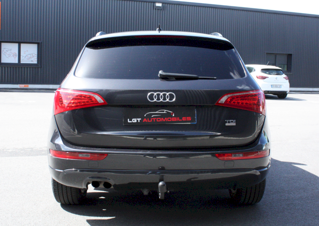 Audi Audi Q5 AUDI Q5 2.0 TDI QUATTRO